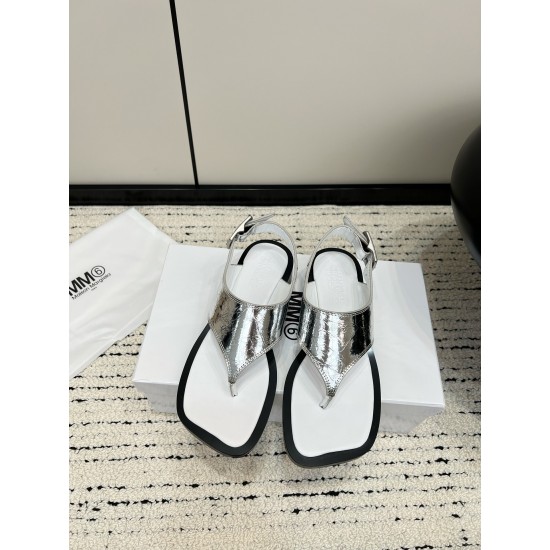 Maison Margiela Tabi Shoes