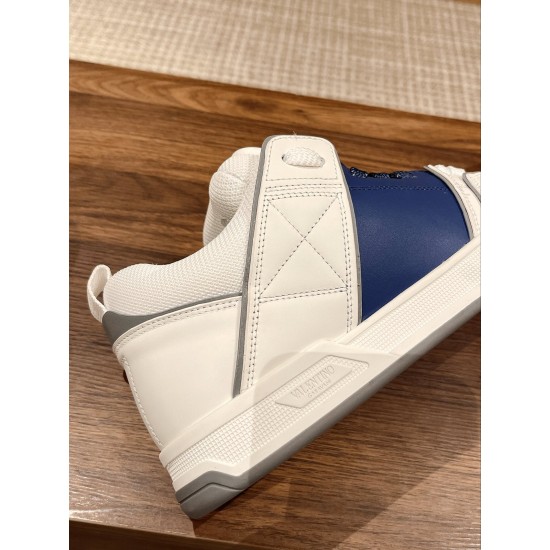 Valentino Sneakers