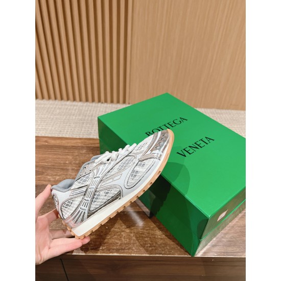 Bottega Veneta Sneakers