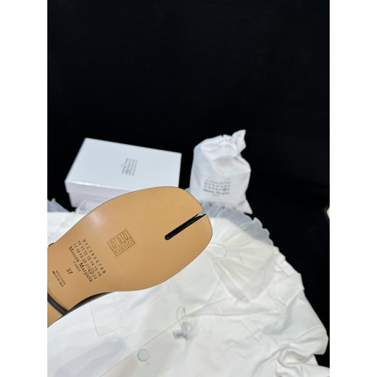 Maison Margiela Tabi Shoes