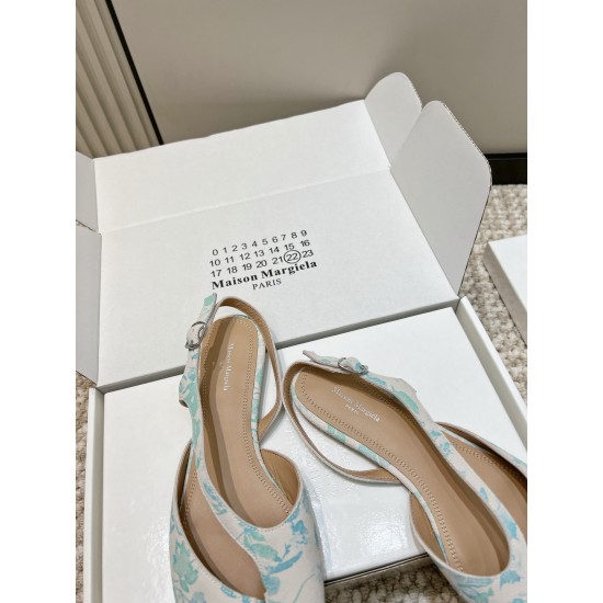 Maison Margiela Tabi Shoes