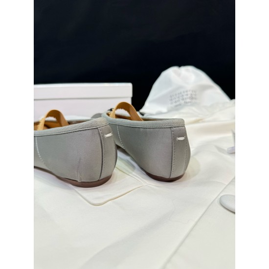 Maison Margiela Tabi Shoes