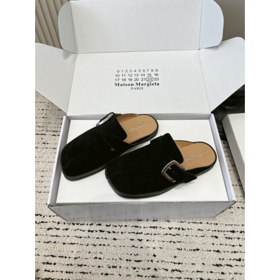 Maison Margiela Tabi Shoes