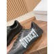 GIVENCHY Sneakers