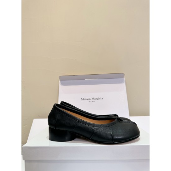 Maison Margiela Tabi Shoes