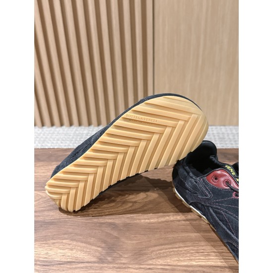 Bottega Veneta Sneakers
