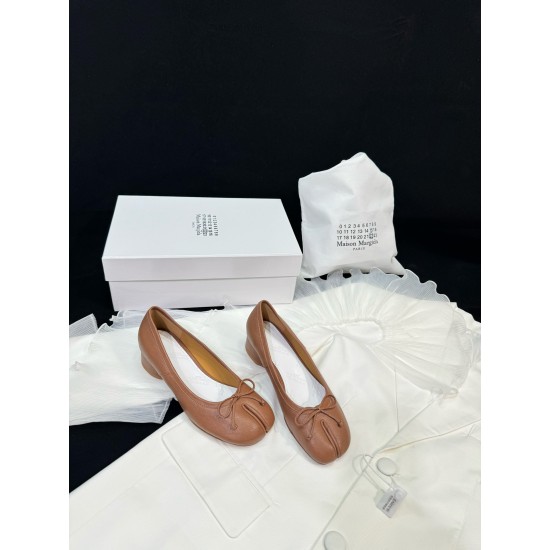 Maison Margiela Tabi Shoes