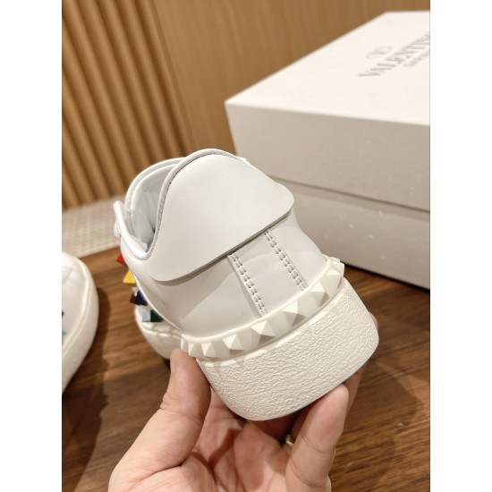 Valentino Sneakers