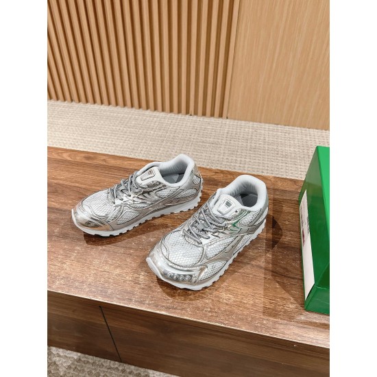 Bottega Veneta Sneakers