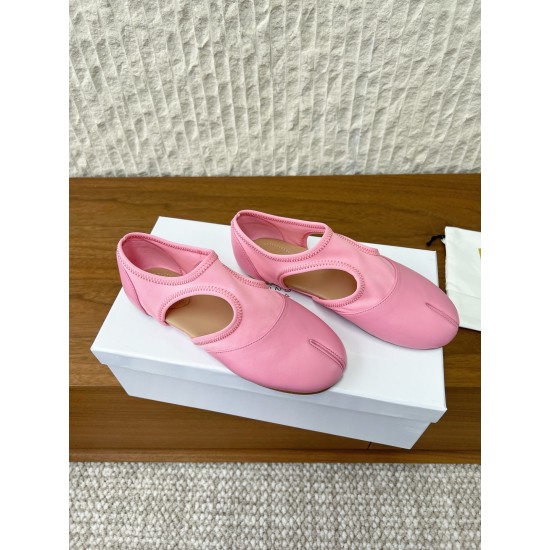 Maison Margiela Tabi Shoes