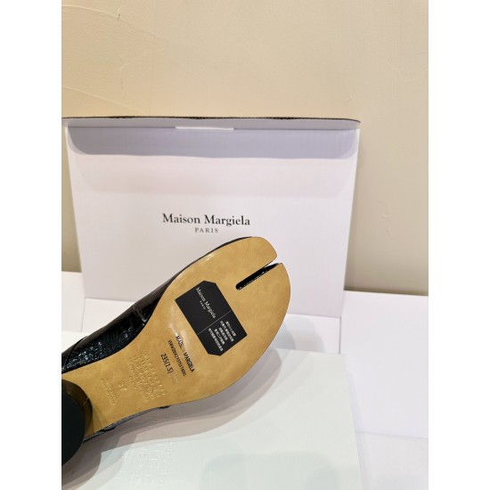 Maison Margiela Tabi Shoes