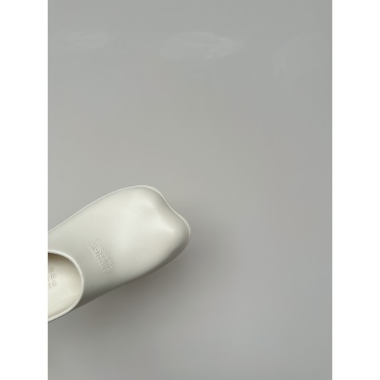 Maison Margiela Tabi Shoes