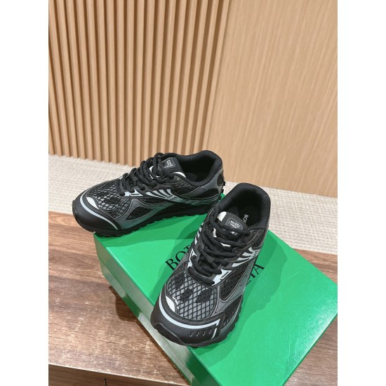Bottega Veneta Sneakers