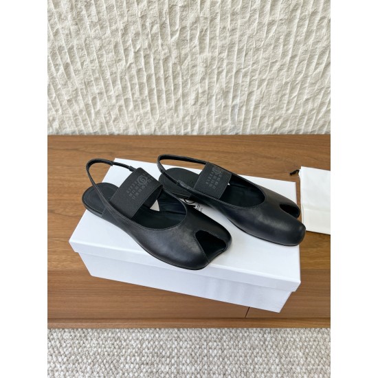Maison Margiela Tabi Shoes