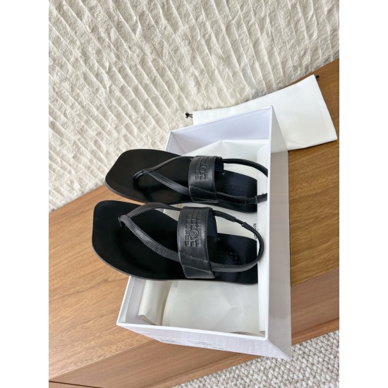 Maison Margiela Tabi Shoes