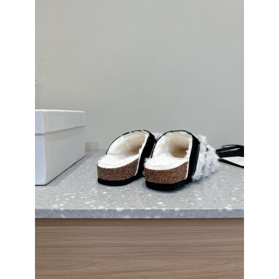 CELINE SLIPPERS
