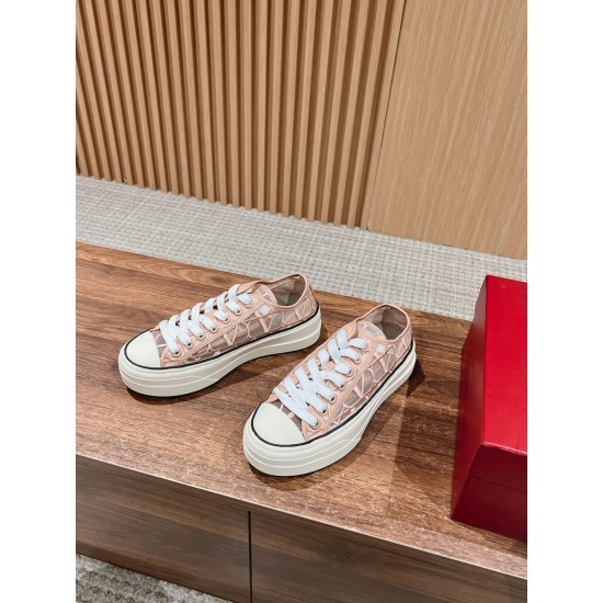 Valentino Sneakers