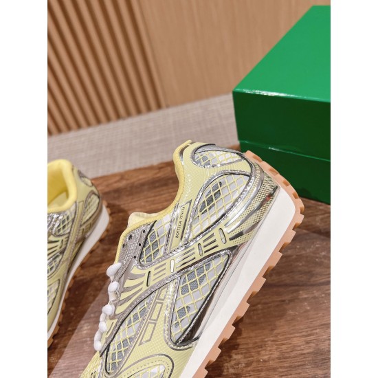 Bottega Veneta Sneakers