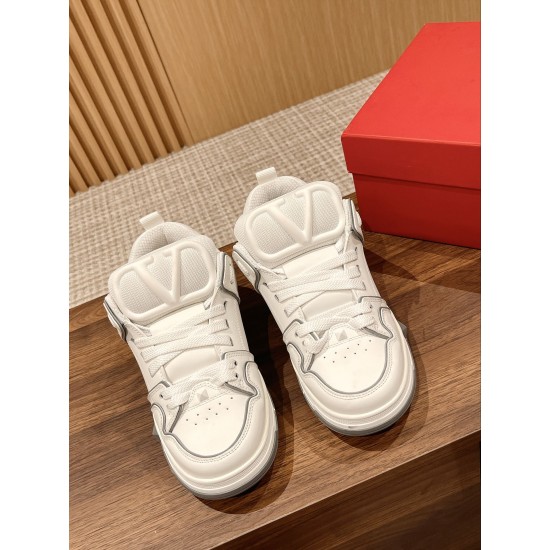 Valentino Sneakers
