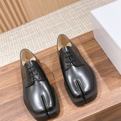 Maison Margiela Tabi Shoes
