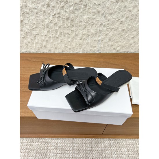 Maison Margiela Tabi Shoes