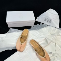 Maison Margiela Tabi Shoes