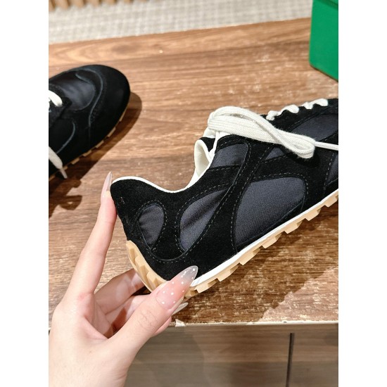 Bottega Veneta Sneakers
