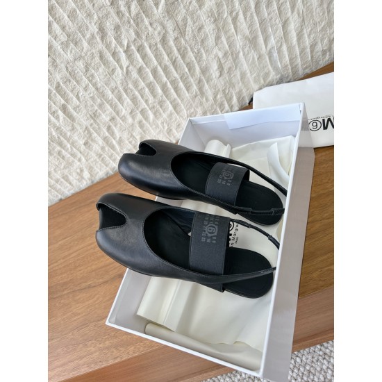 Maison Margiela Tabi Shoes