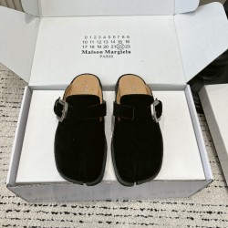 Maison Margiela Tabi Shoes