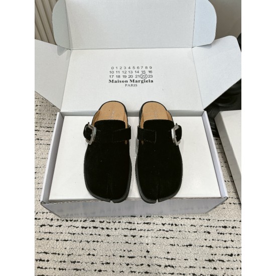 Maison Margiela Tabi Shoes