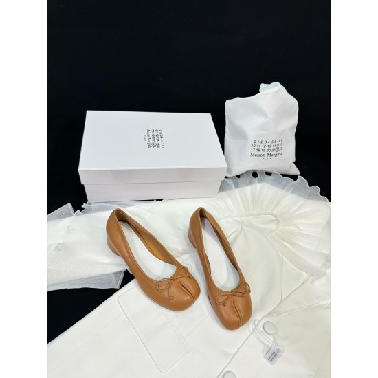 Maison Margiela Tabi Shoes