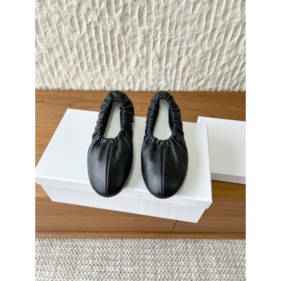 Maison Margiela Tabi Shoes