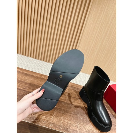 Roger Vivier