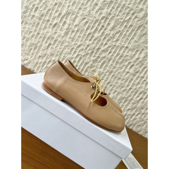 Maison Margiela Tabi Shoes
