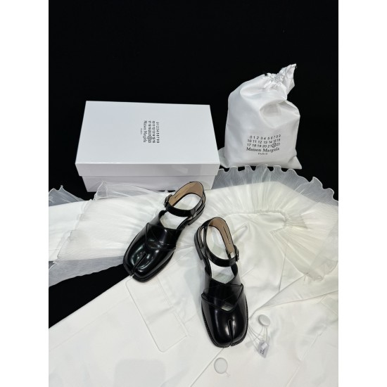 Maison Margiela Tabi Shoes