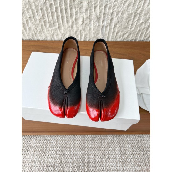 Maison Margiela Tabi Shoes