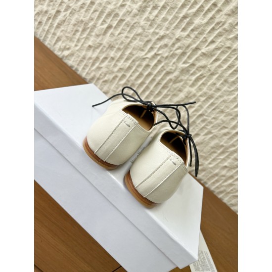 Maison Margiela Tabi Shoes