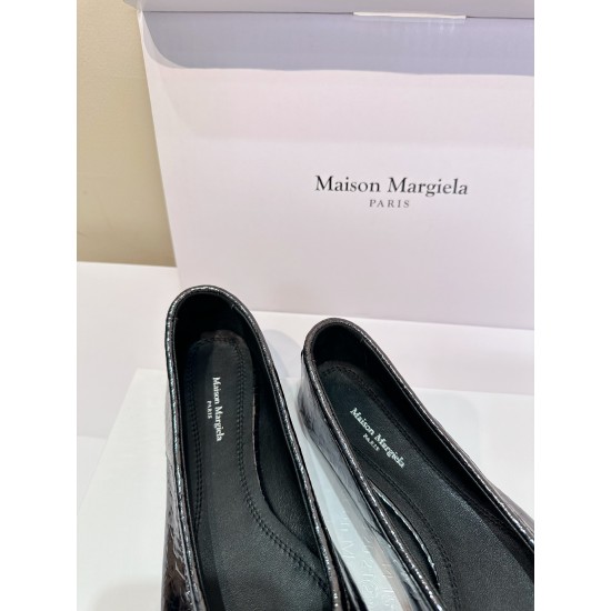 Maison Margiela Tabi Shoes