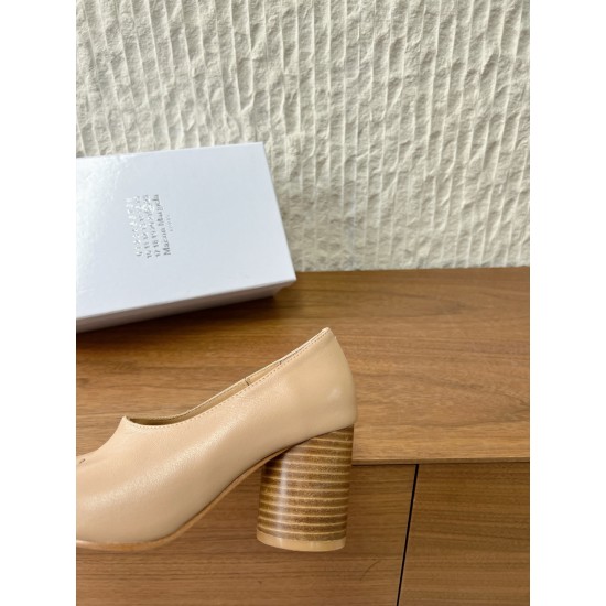 Maison Margiela Tabi Shoes