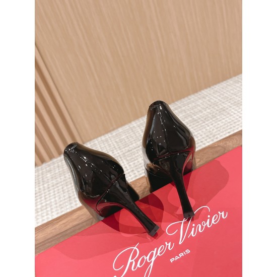 Roger Vivier