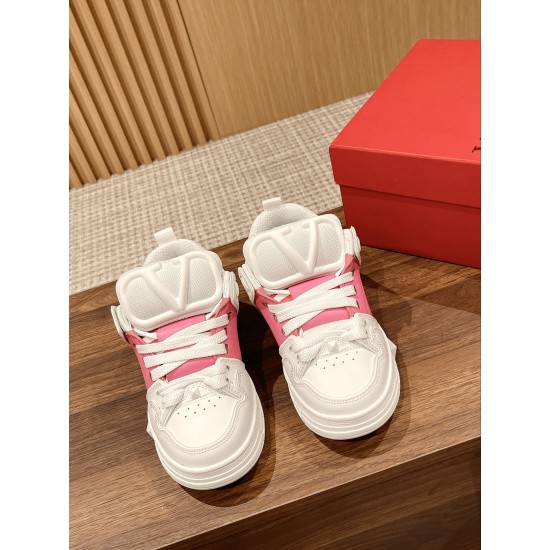 Valentino Sneakers