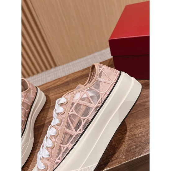 Valentino Sneakers