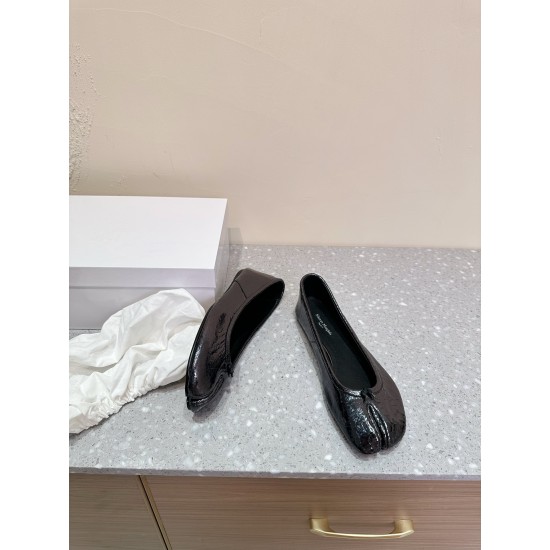 Maison Margiela Tabi Shoes