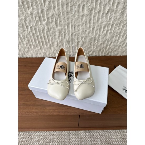 Maison Margiela Tabi Shoes