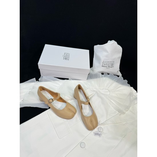 Maison Margiela Tabi Shoes