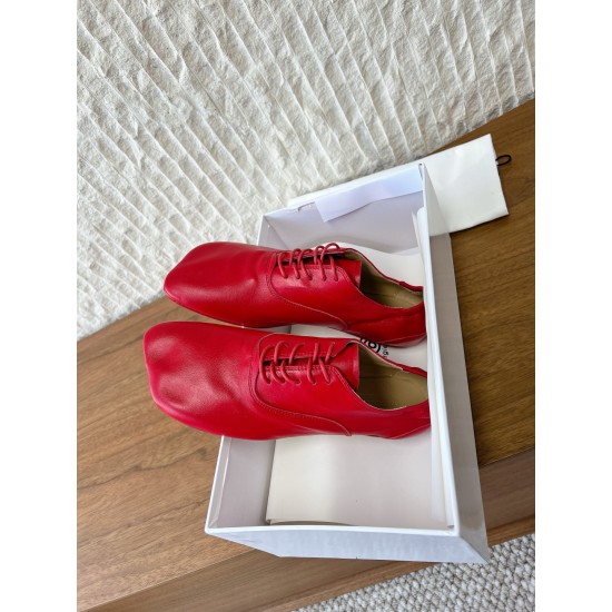 Maison Margiela Tabi Shoes