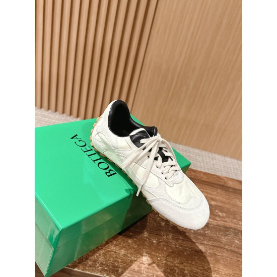 Bottega Veneta Sneakers