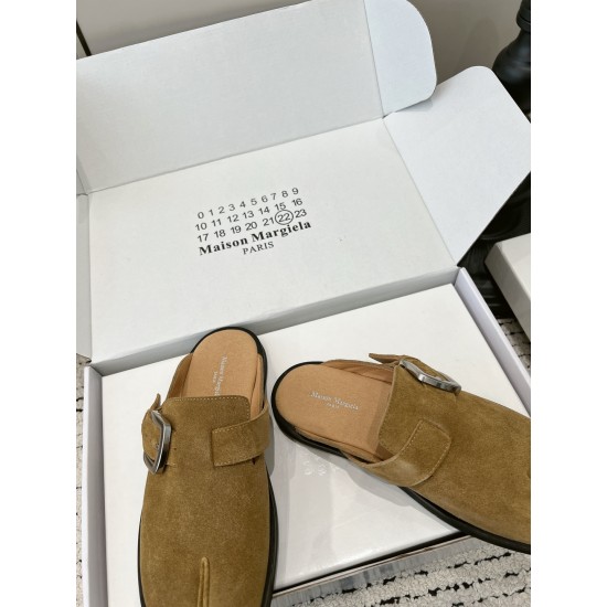 Maison Margiela Tabi Shoes