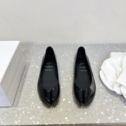 Maison Margiela Tabi Shoes