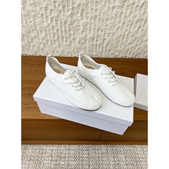 Maison Margiela Tabi Shoes